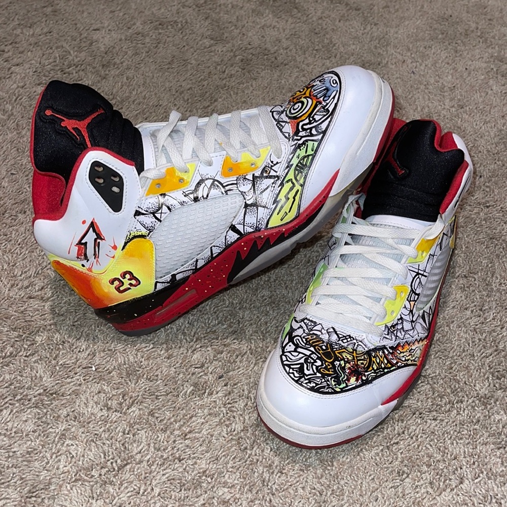 Nike Air Jordan 5 Retro | Fire Red - Picture 6 of 11